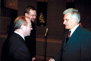 Prof. Jerzy Buzek, Premier RP