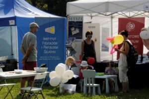 Institute of Physiology and Pathology of Hearing on a picnic ‘Europe changes Warsaw’