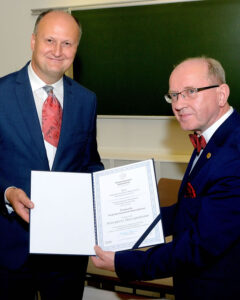 Professor Henryk Skarżyński awarded by the Warsaw University of Technology