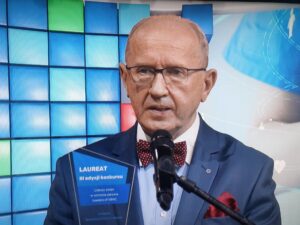 Conferencia en línea «Cambios en la Atención de la Salud » con la participación del Prof. Henryk Skarżyński