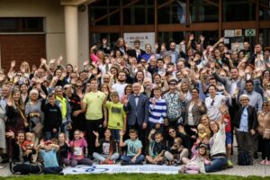 Un incontro all’aperto e la conferenza scientifica a Kajetany