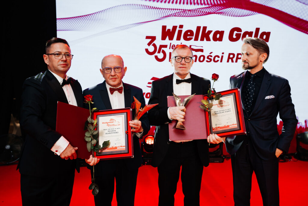 Prof. Henryk Skarżyński awarded the Personality of the 35th Anniversary of Freedom of the Republic of Poland title