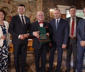 Najbardziej prestiżowe wyróżnienie w Polsce dla prof. Henryka Skarżyńskiego